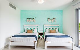 Mareazul Beach Front Condos At Playa Del Carmen